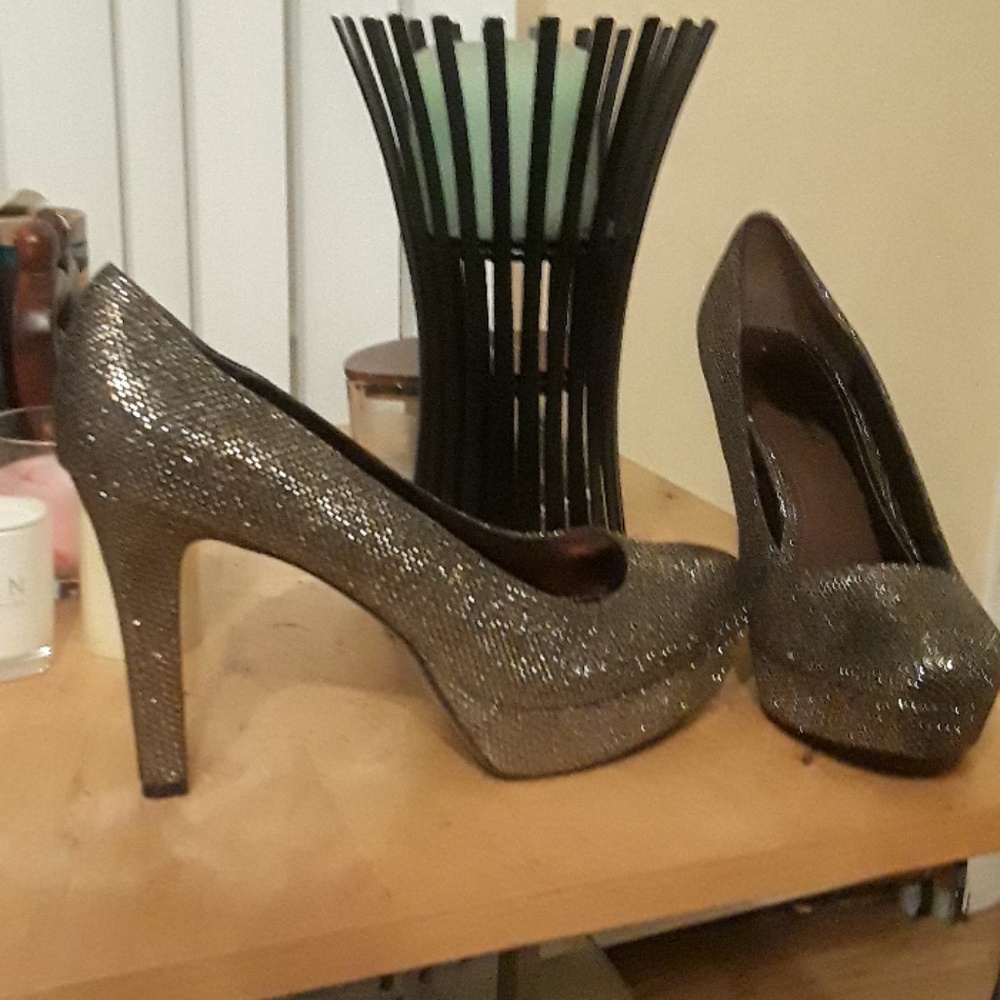 [Dsw] bronze Sophia heels